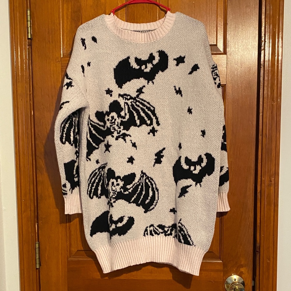 SHEIN Halloween Bat Print Sweater
